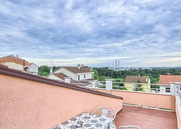 Appartement Kety Pula