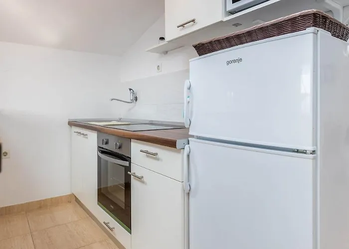 Kety Apartman Pula