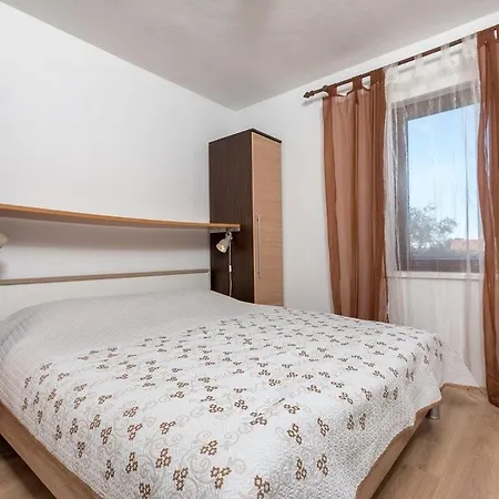 Kety Apartmán Pula